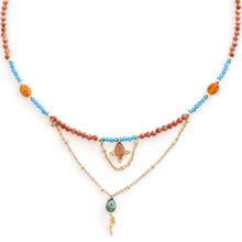 Cargar imagen en el visor de la galería, Gargantilla Ana arenisca dorada