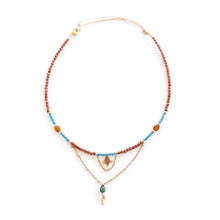 Cargar imagen en el visor de la galería, Gargantilla Ana arenisca dorada