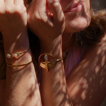 Cargar imagen en el visor de la galería, Pulsera Isis rubí