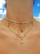 Cargar imagen en el visor de la galería, Collar Coralina con labradorita