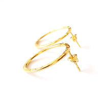 Cargar imagen en el visor de la galería, Pendientes Aro amartillado pequeño