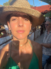 Cargar imagen en el visor de la galería, Criolla grande prehnita
