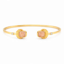 Cargar imagen en el visor de la galería, Pulsera Bizantina Piedra Luna Adularia
