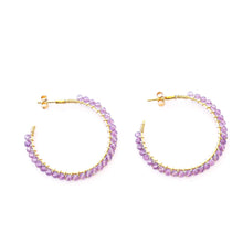 Cargar imagen en el visor de la galería, Gold-plated amethyst hoops by Bechi Ulivi Jewels.
Aros bañados en oro con amatista por Bechi Ulivi Jewels.

