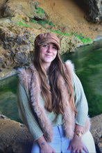 Cargar imagen en el visor de la galería, Pulsera Isis piedra luna blanca
