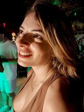 Cargar imagen en el visor de la galería, Pendientes Isis piedra luna arco iris

